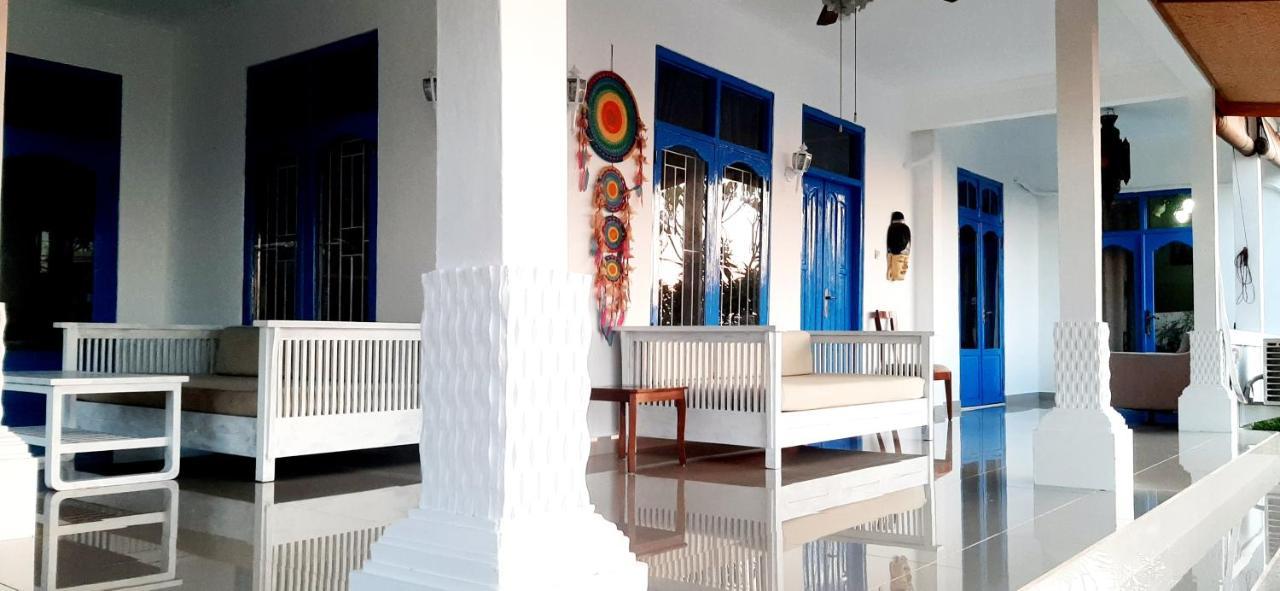 Lovina Cantik Villa מראה חיצוני תמונה