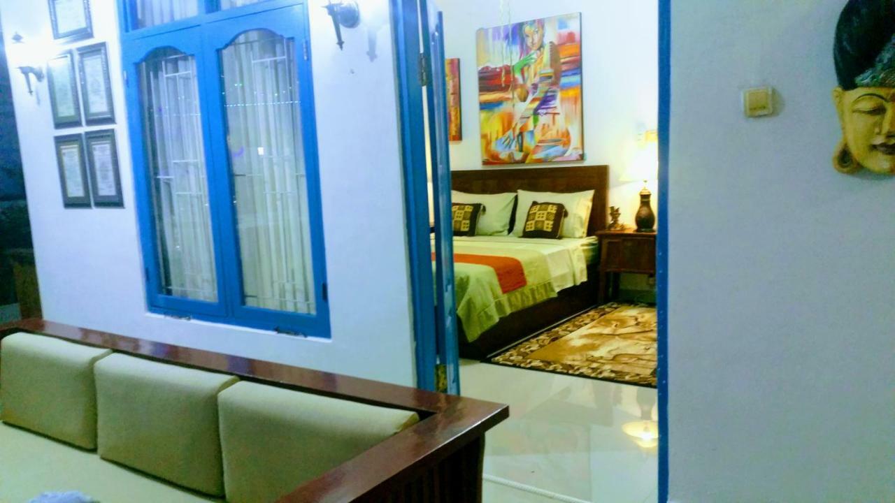Lovina Cantik Villa מראה חיצוני תמונה